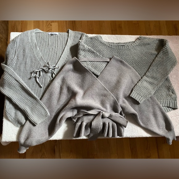 Bundle of 3 grey sweaters - Picture 1 of 8